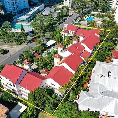 Coco Bella Retreat In Central Surfers - Sleeps 6-8 Гоулд Коуст Екстериор снимка