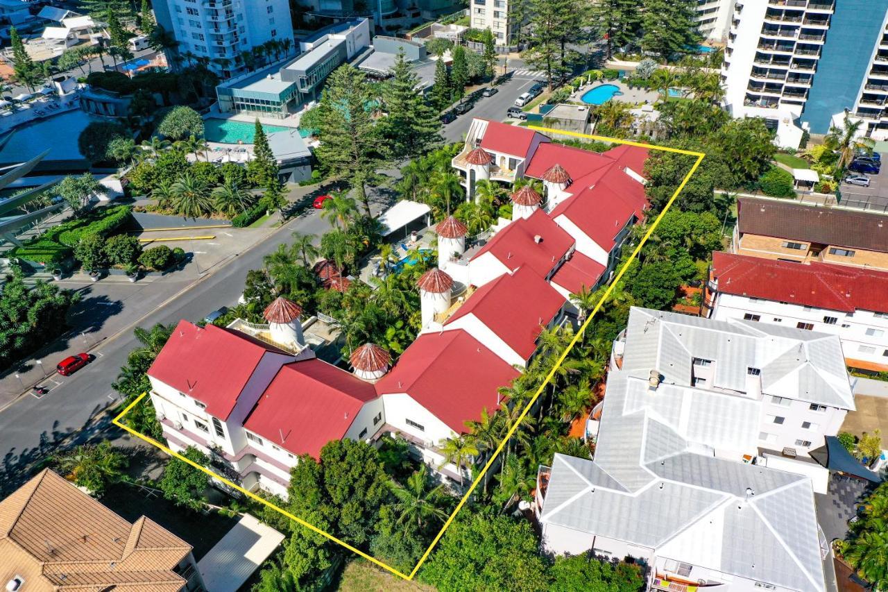 Coco Bella Retreat In Central Surfers - Sleeps 6-8 Гоулд Коуст Екстериор снимка